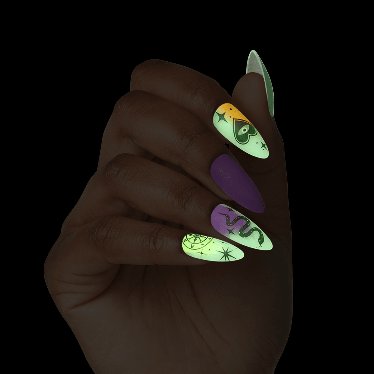 KISS Voguish Fantasy Halloween Nails - Horror-ble