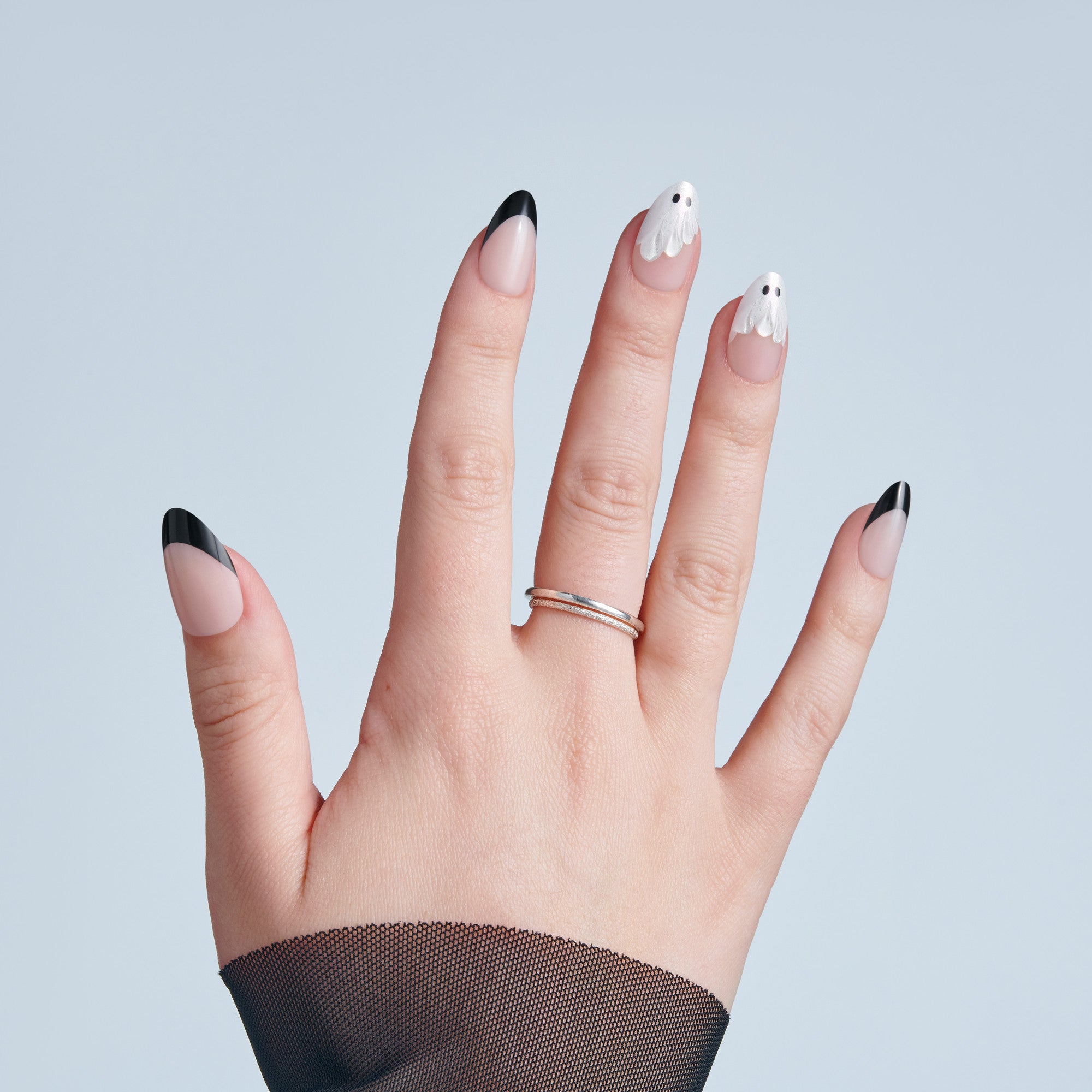 Kiss Haunt Halloween Press On Fake Glue Nails - Midnight Makeover | French Design, Black & White, Medium, Almond, Glow In The Dark