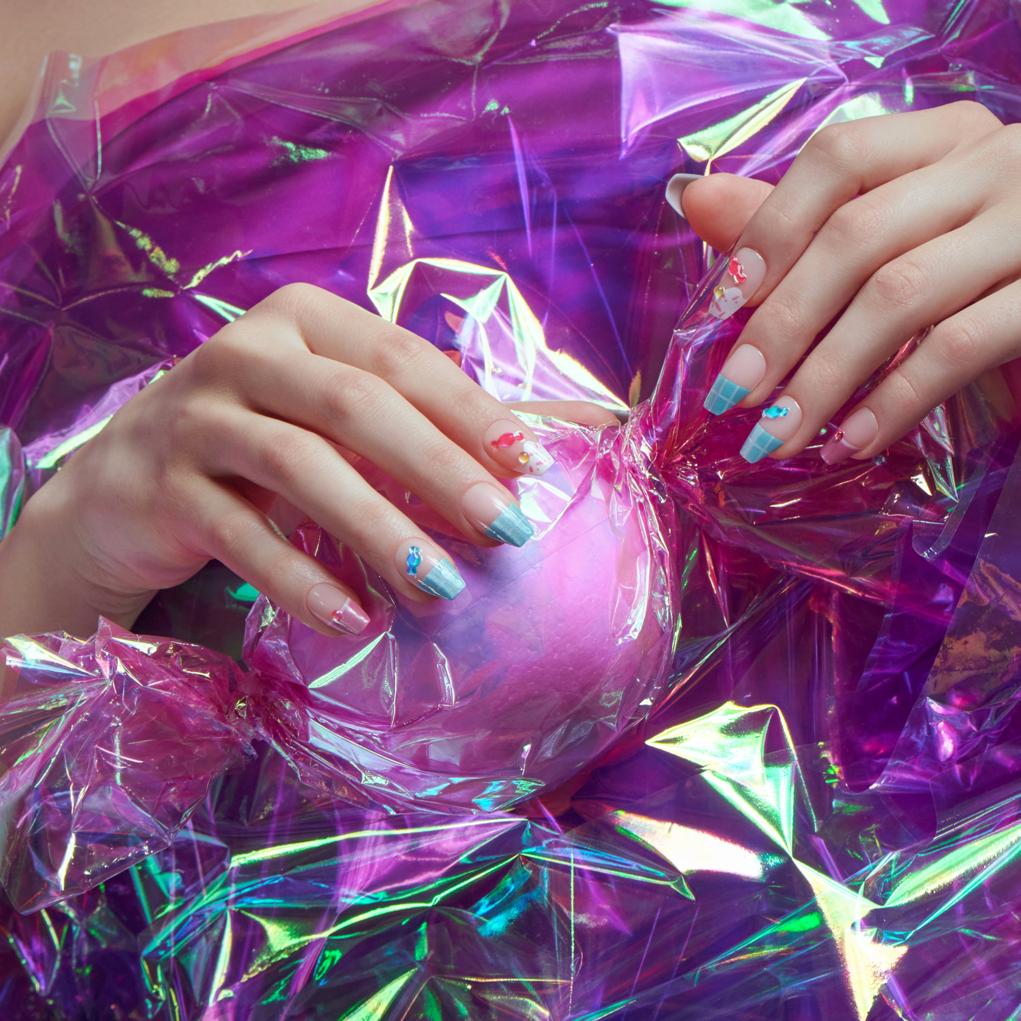 KISS Nail Drip Sweet Shop Press On Glue Nails - Straight Drippin