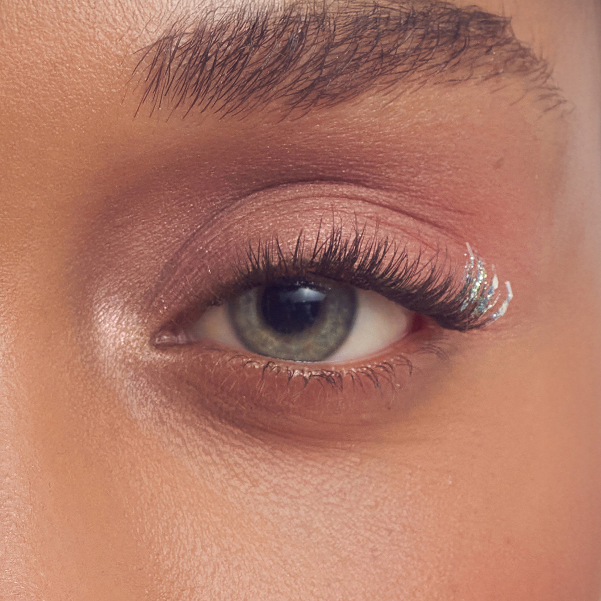 WICKED X FALSCARA False Eyelashes - Shimmering Shine