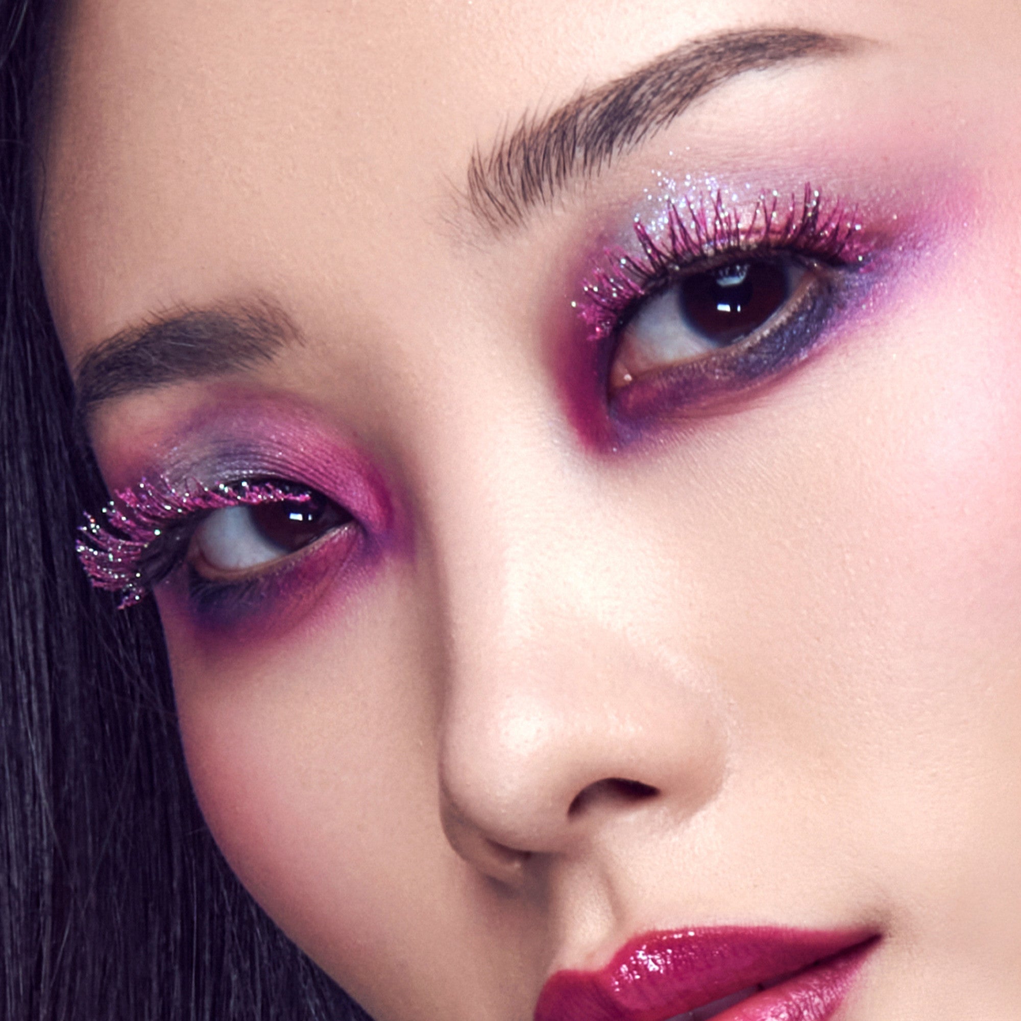 KISS Halloween Decorated Lashes & Gem Sticker - Violet Veil