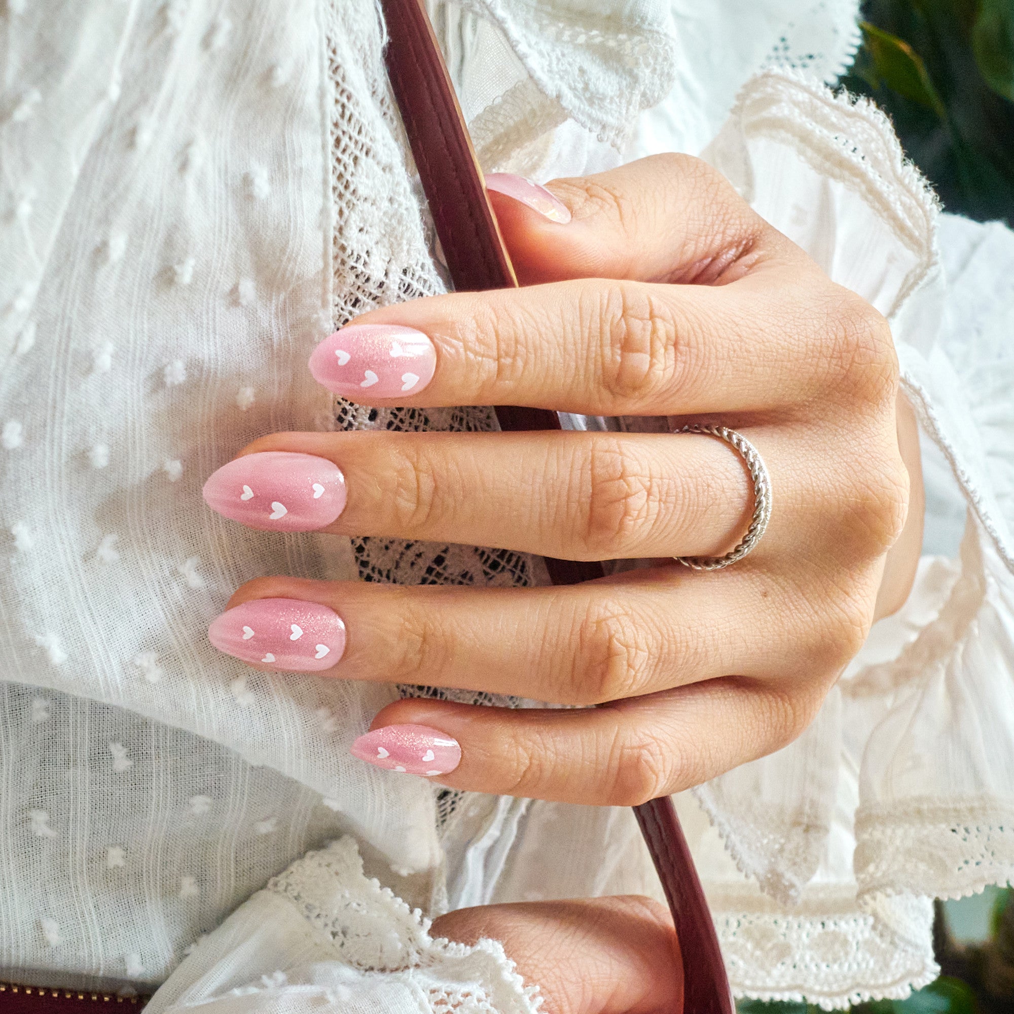 KISS LOVE Design Press On Glue Nails - My Forever Valentine