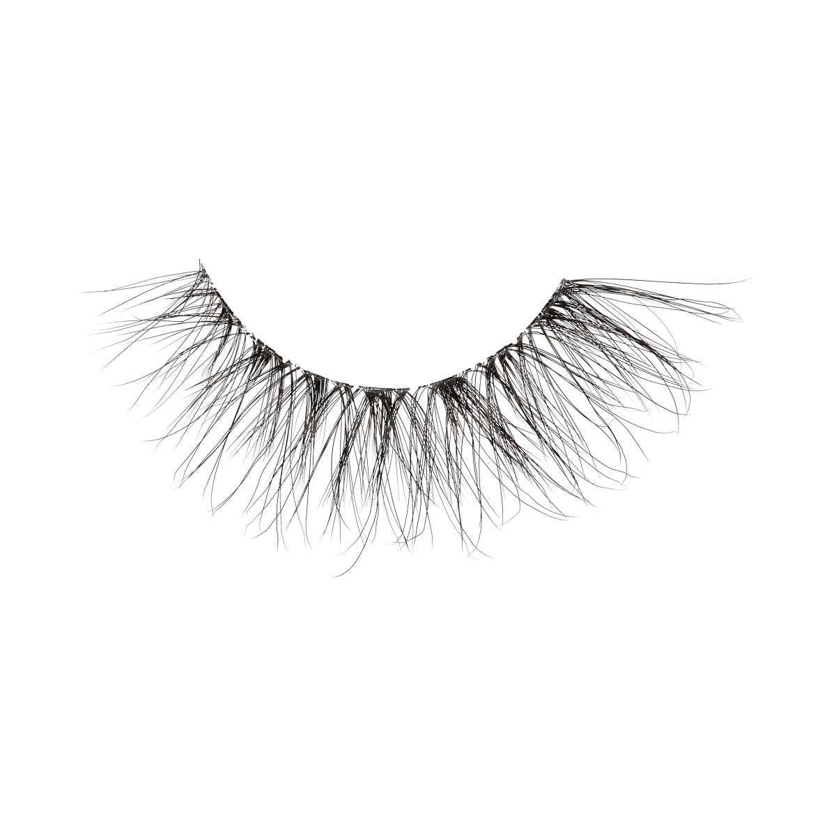 KISS Lash Couture Rebel Collection – smudged