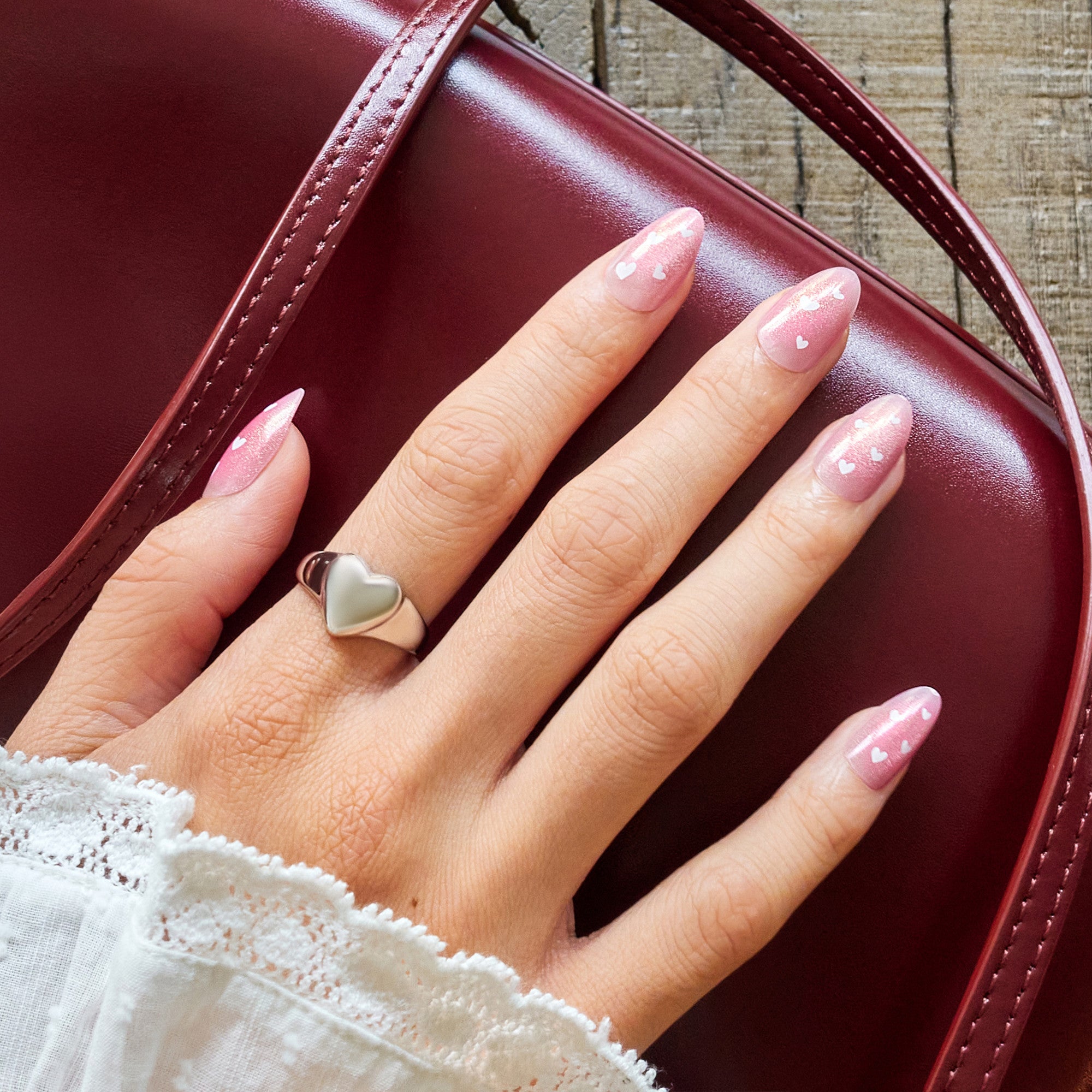 KISS LOVE Design Press On Glue Nails - My Forever Valentine