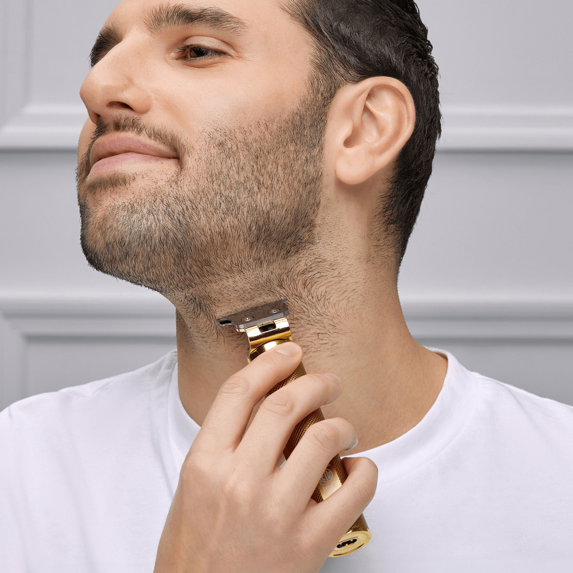 KISS PRECISION BLADE CORDLESS TRIMMER