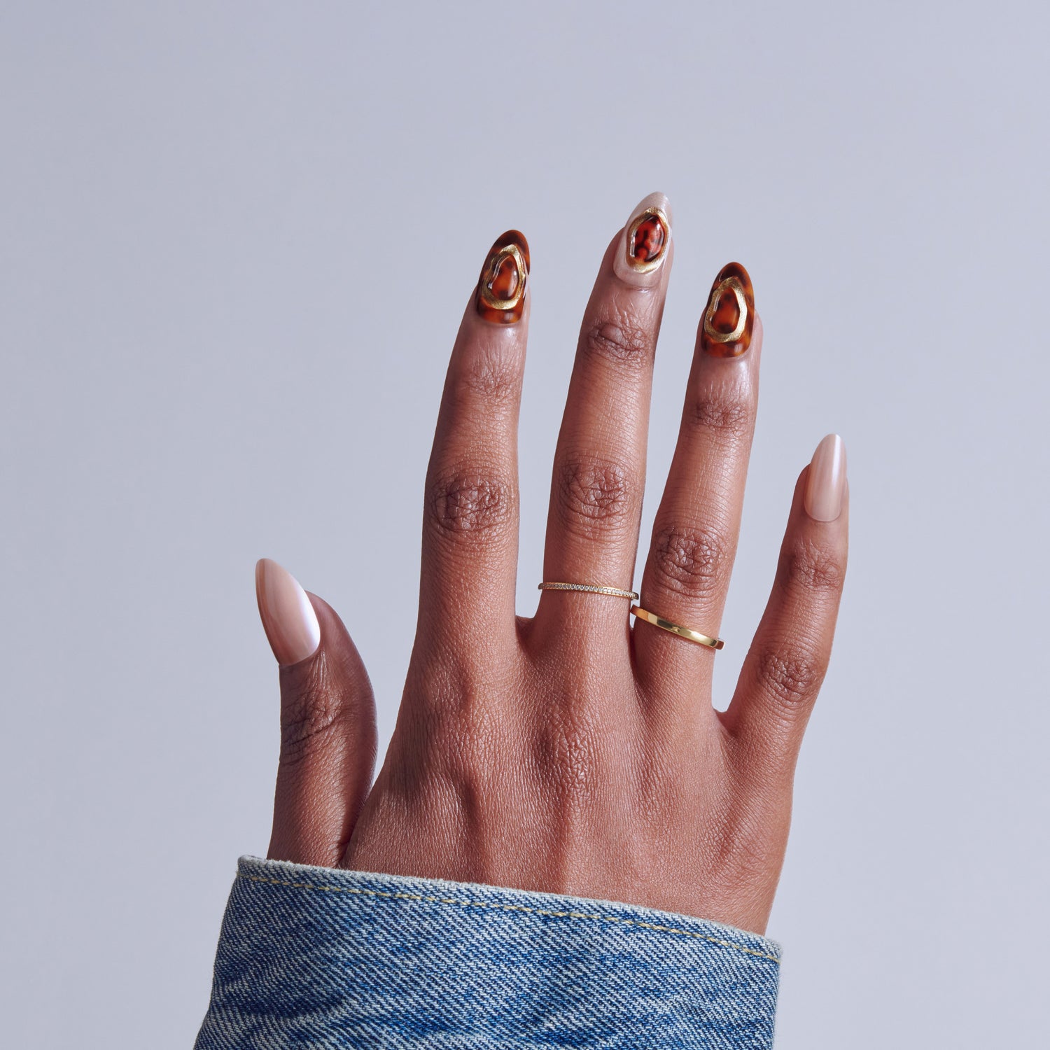 KISS NAIL DRIP Press On Glue Nails - Lively Whisper