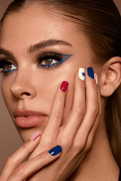 KISS Voguish Fantasy Patriotic Nails - Captain
