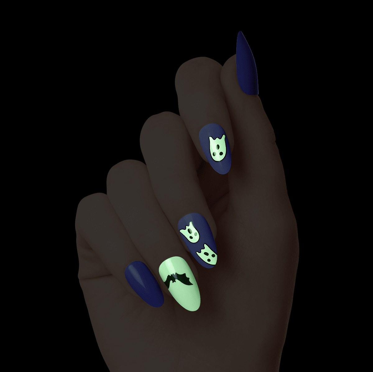 KISS Voguish Fantasy Glow-In-The-Dark Halloween Nails - After midnight