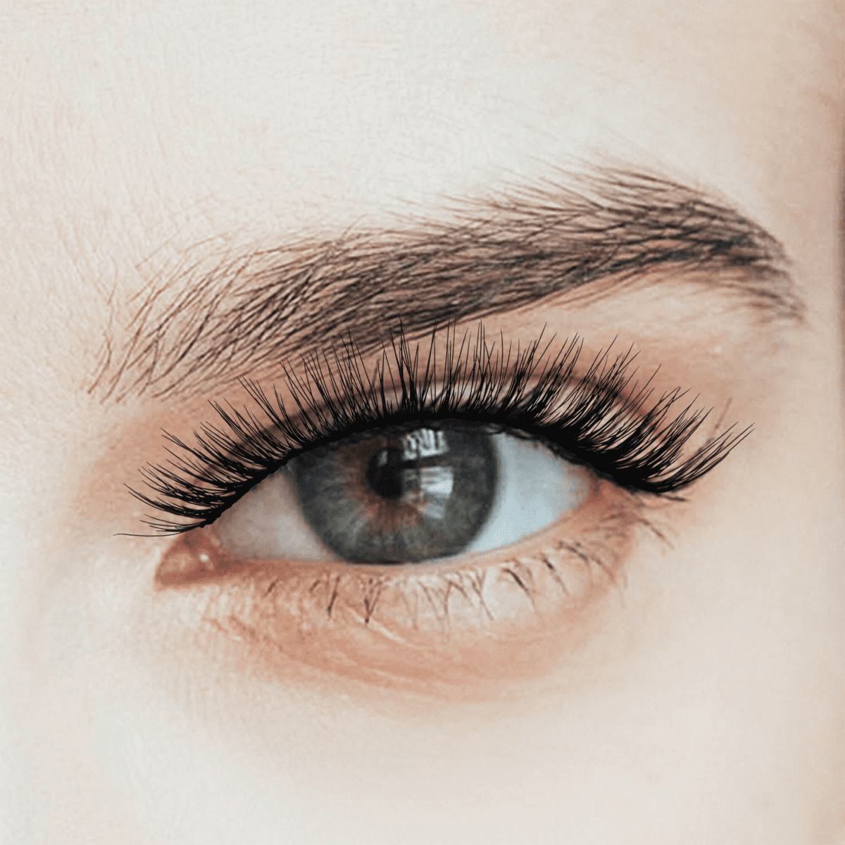 Looks So Natural False Eyelashes So Flirty KISS USA