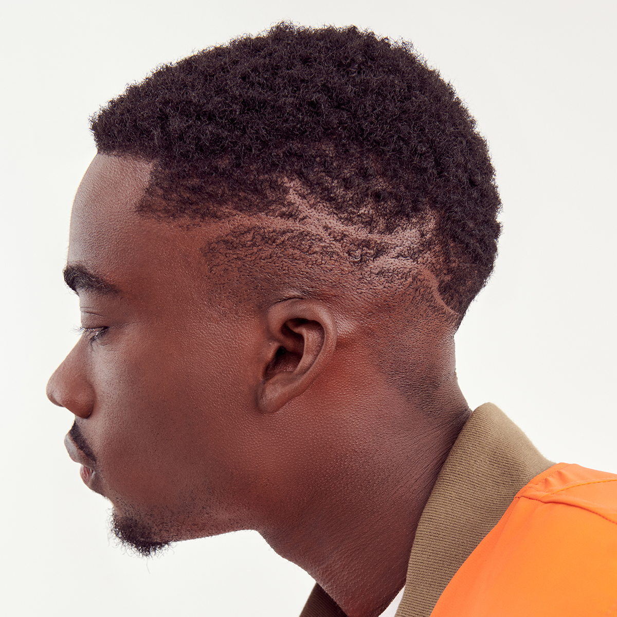 KISS Colors &amp; Care Dense &amp; Curved Twist King - Black