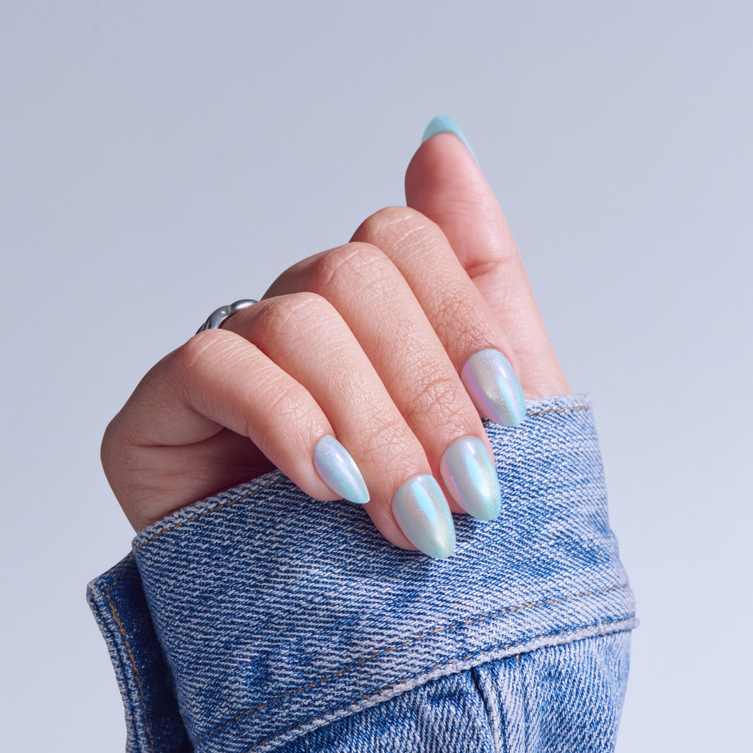 KISS GLAM Embellished Press On Glue Nails - Sugar Lake