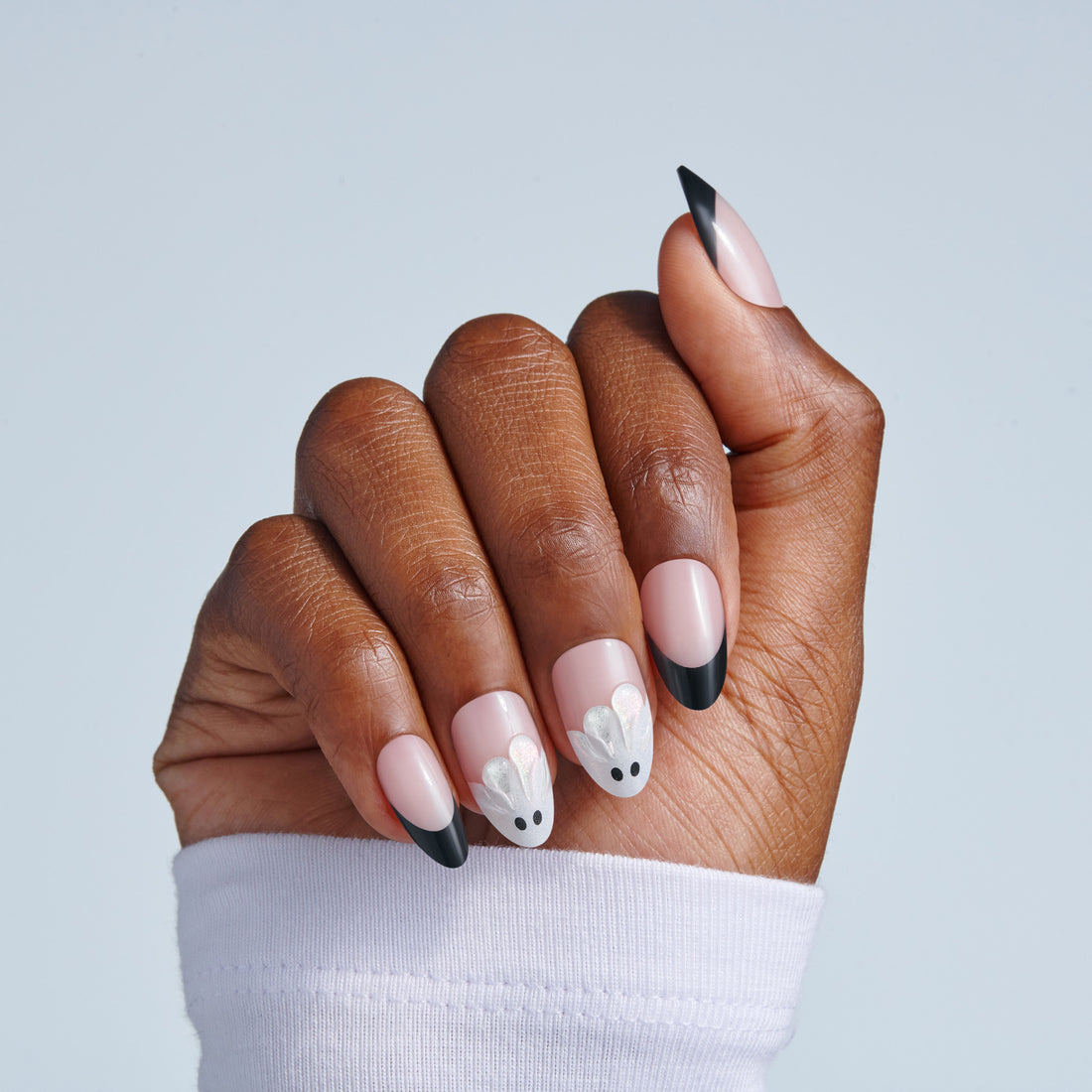 Kiss Haunt Halloween Press On Fake Glue Nails - Midnight Makeover | French Design, Black &amp; White, Medium, Almond, Glow In The Dark
