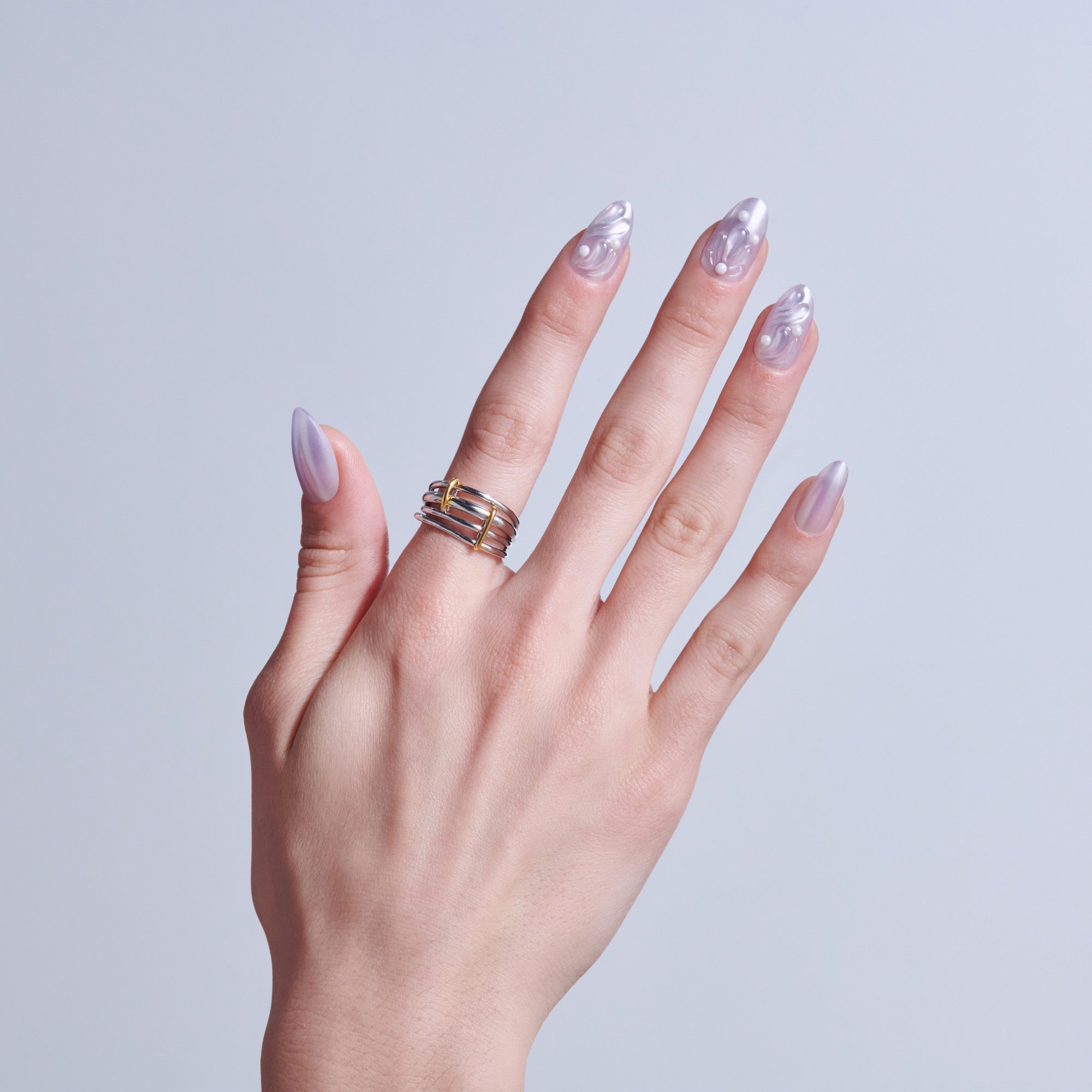 KISS ICON Press On Glue Nails - Remarkable