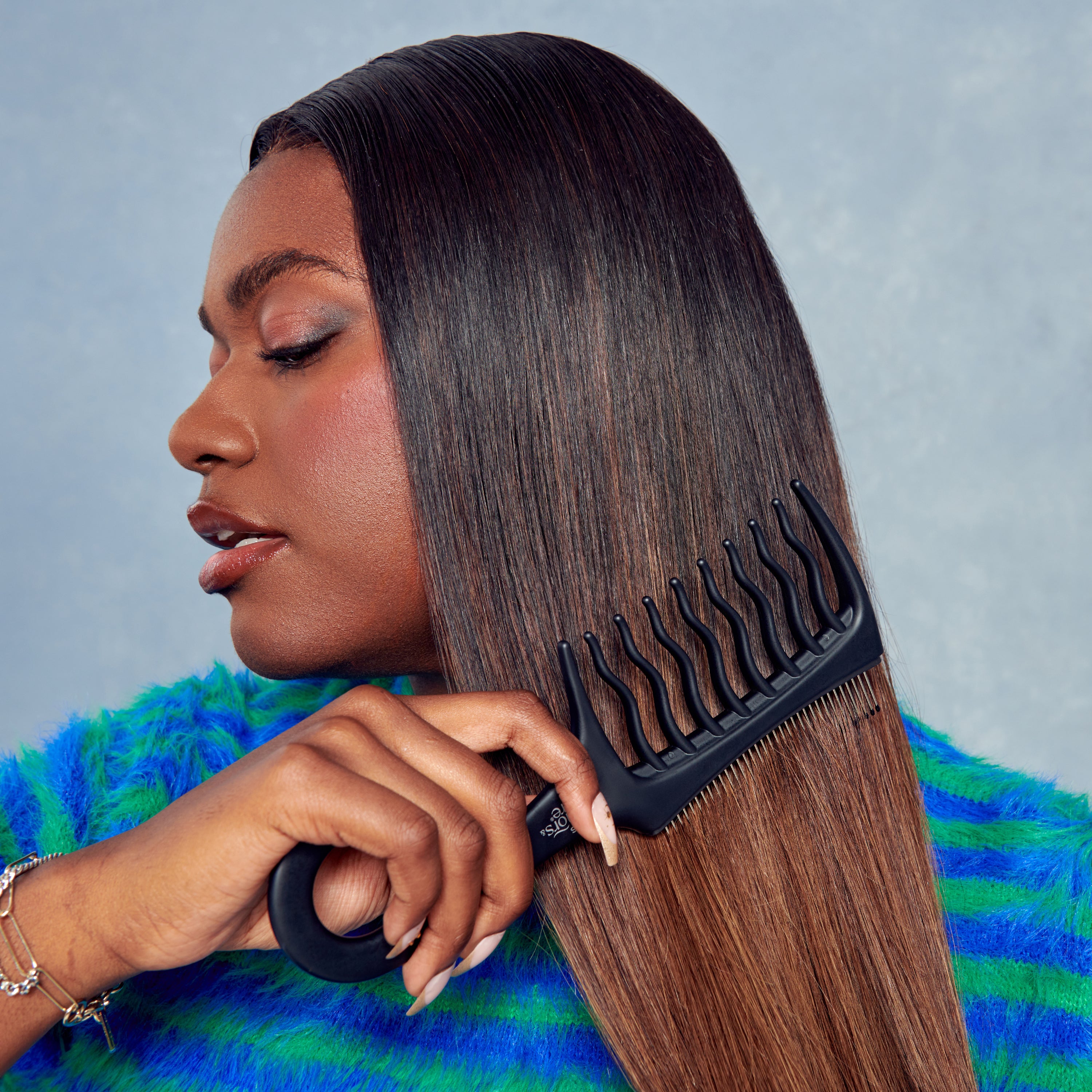 Kiss Colors &amp; Care Dual Sided Detangling Comb