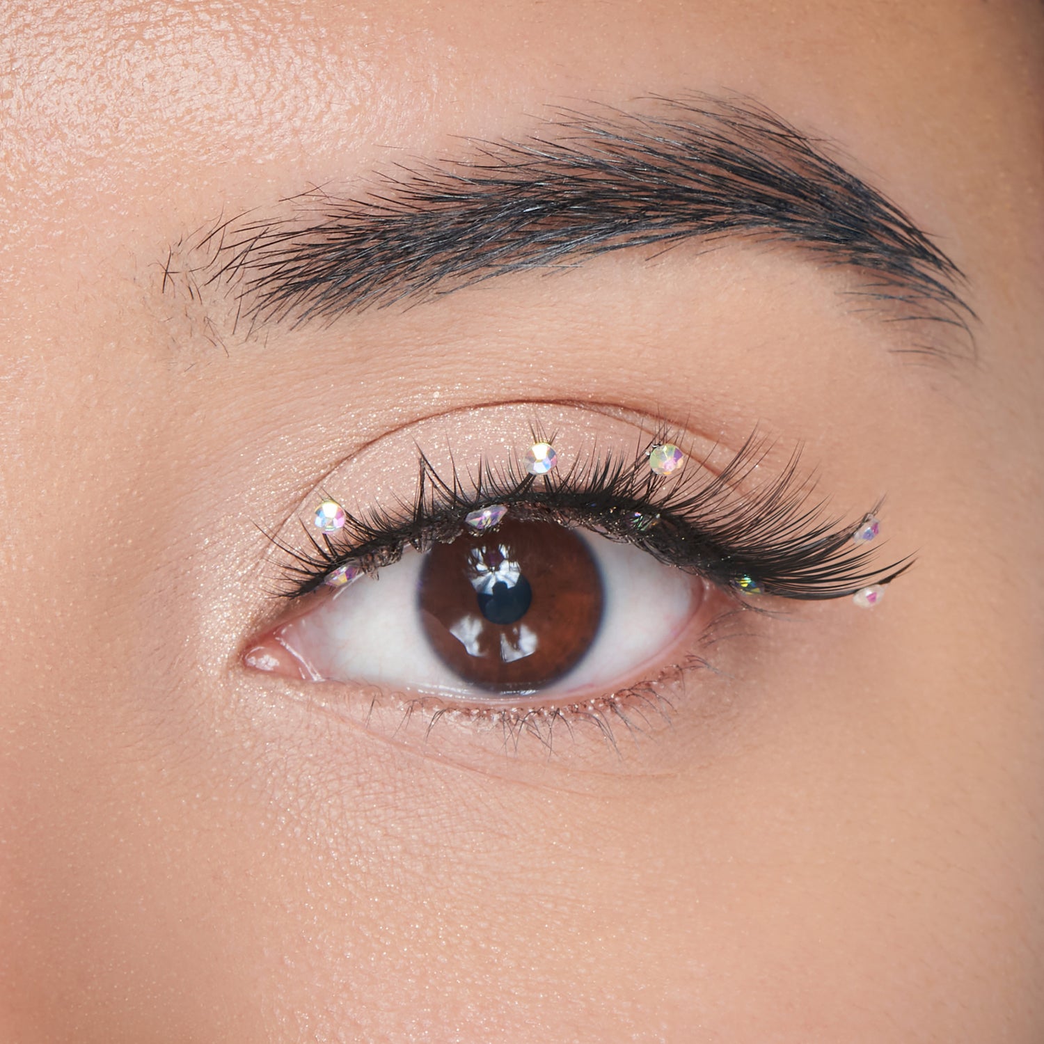 KISS Halloween Decorated Lashes & Gem Sticker - Hallow Prism