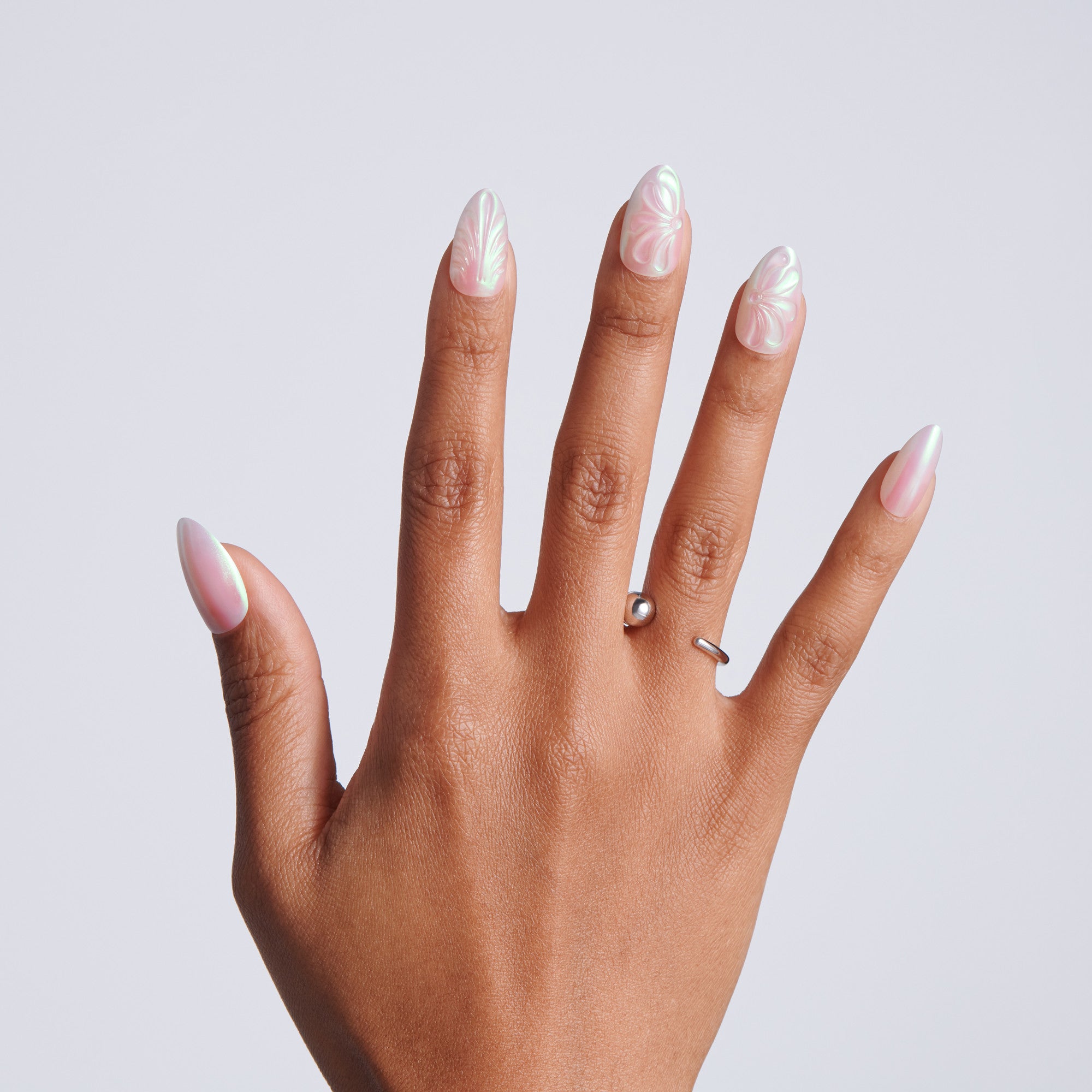 Kiss Glam Jeweled Press On Glue Nails - Pearl Dust