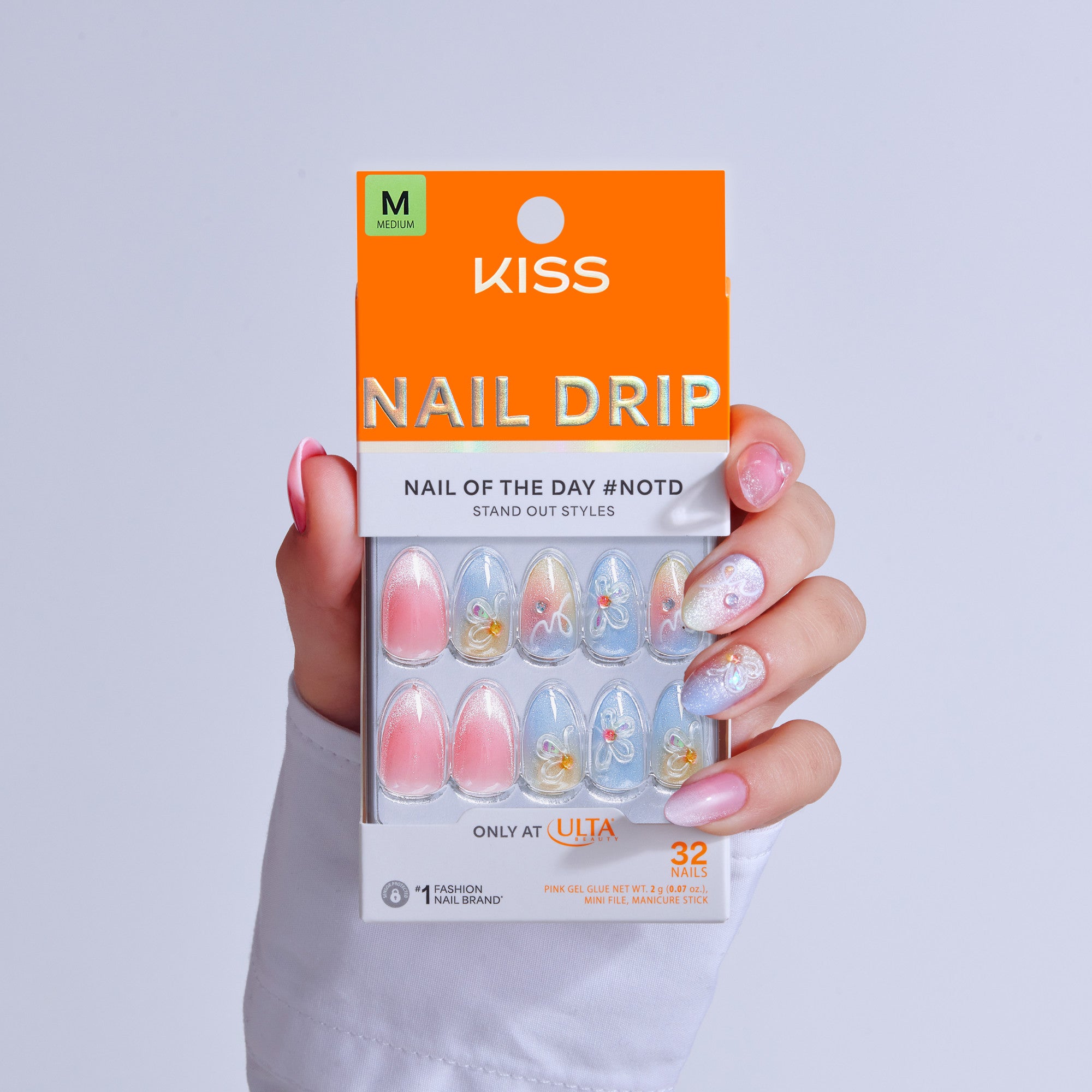 KISS NAIL DRIP Press On Glue Nails - Merry Sky