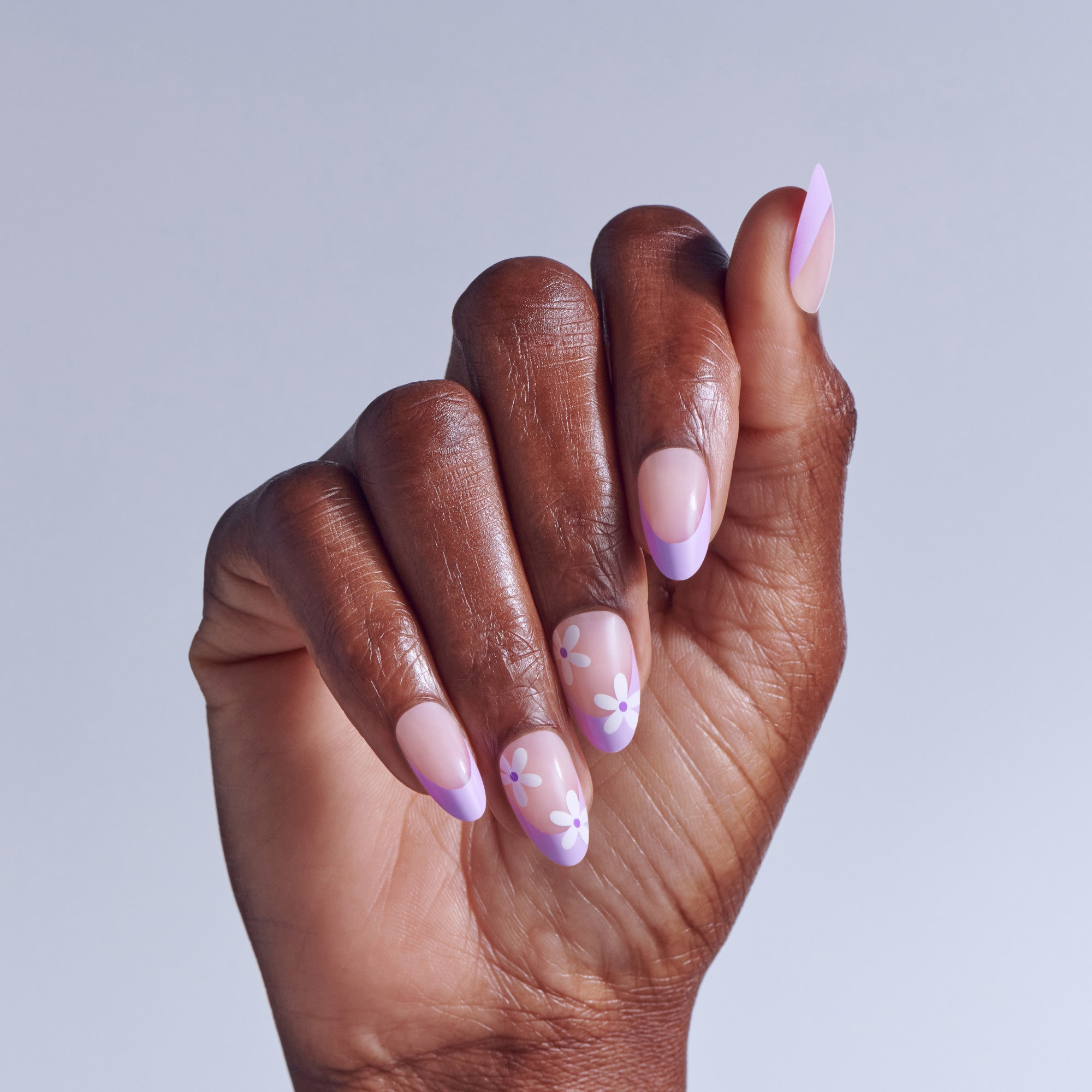 KISS CORE Design Press On Glue Nails - Chasing Sunshine