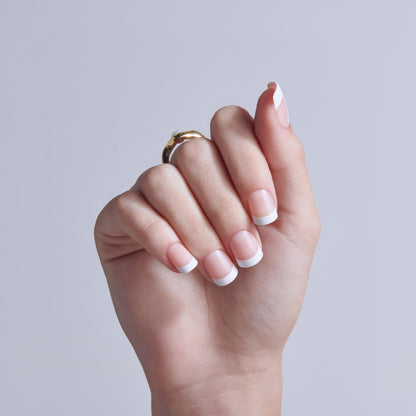 KISS CORE French Press On Glue Nails - If You Dare