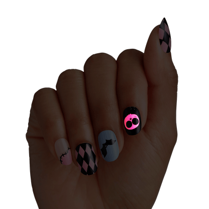 KISS Salon Design Halloween Press On Glue Nails - Nightmare Parade