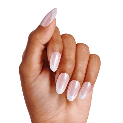 KISS Voguish Fantasy Press On Glue Nails - Golden Warmth
