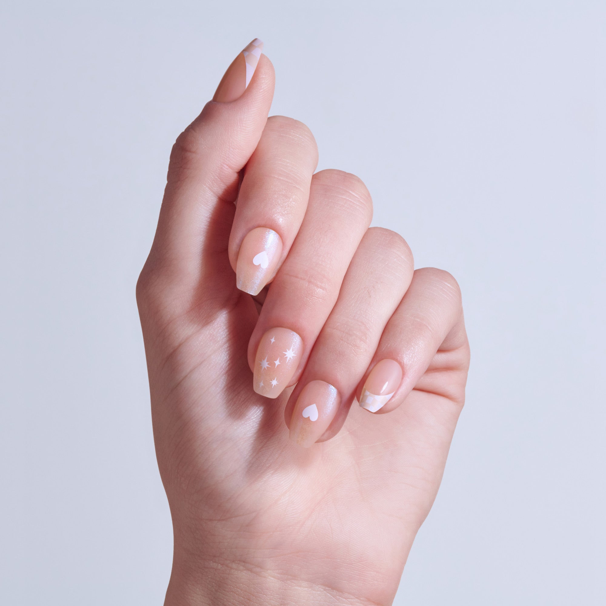 KISS CORE Design Press On Glue Nails - Cheers