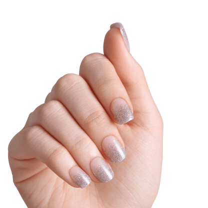 KISS Voguish Fantasy Holiday Press On Glue Nails - Icicle