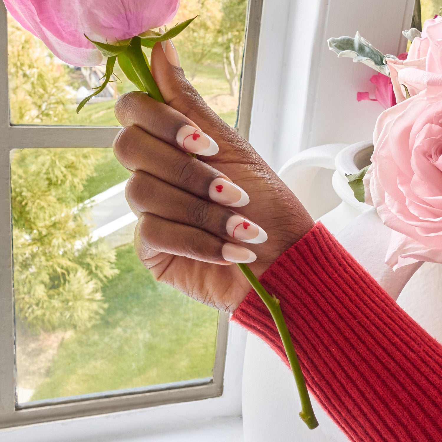 KISS LOVE Design Press On Glue Nails - Cupid&