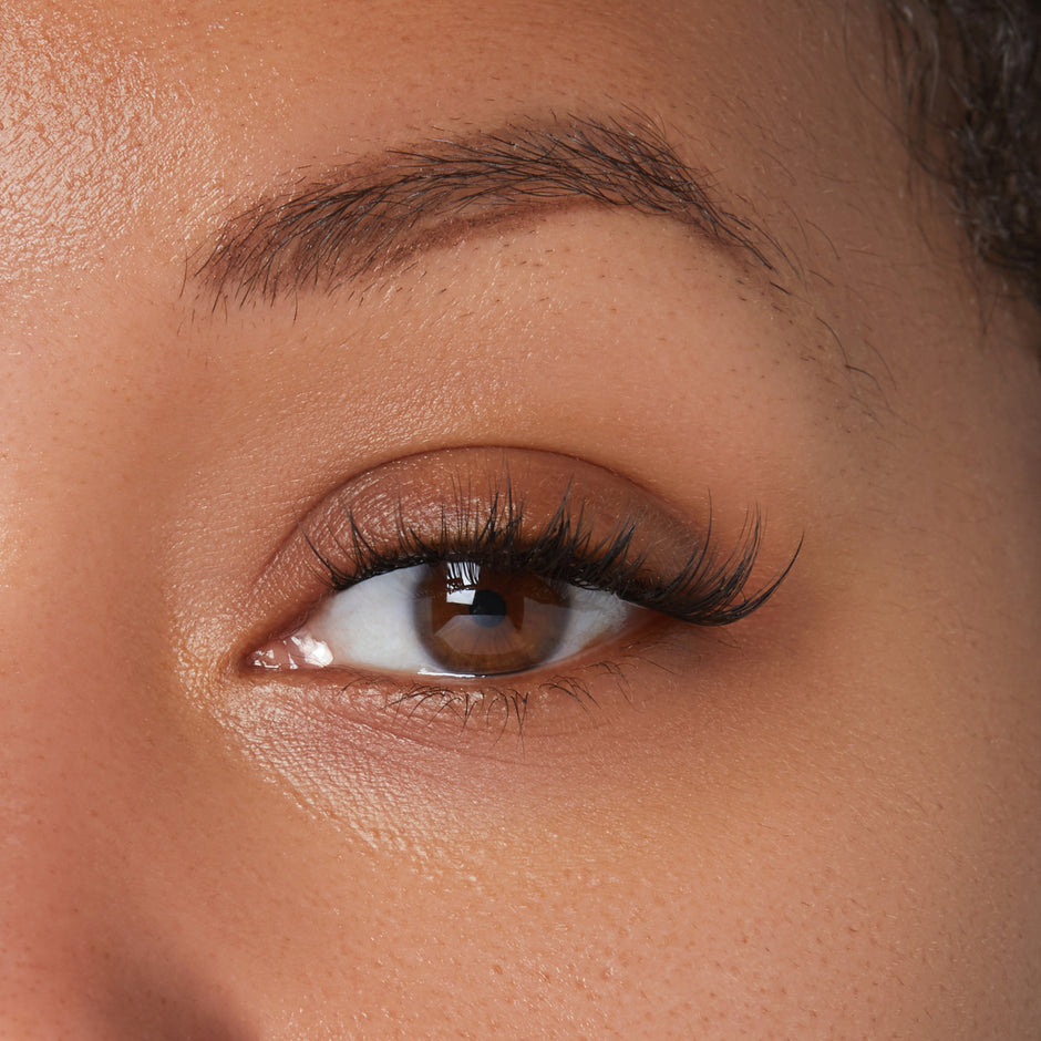 Falscara Lash Extensions & Realistic Eyelash Wisps – KISS USA