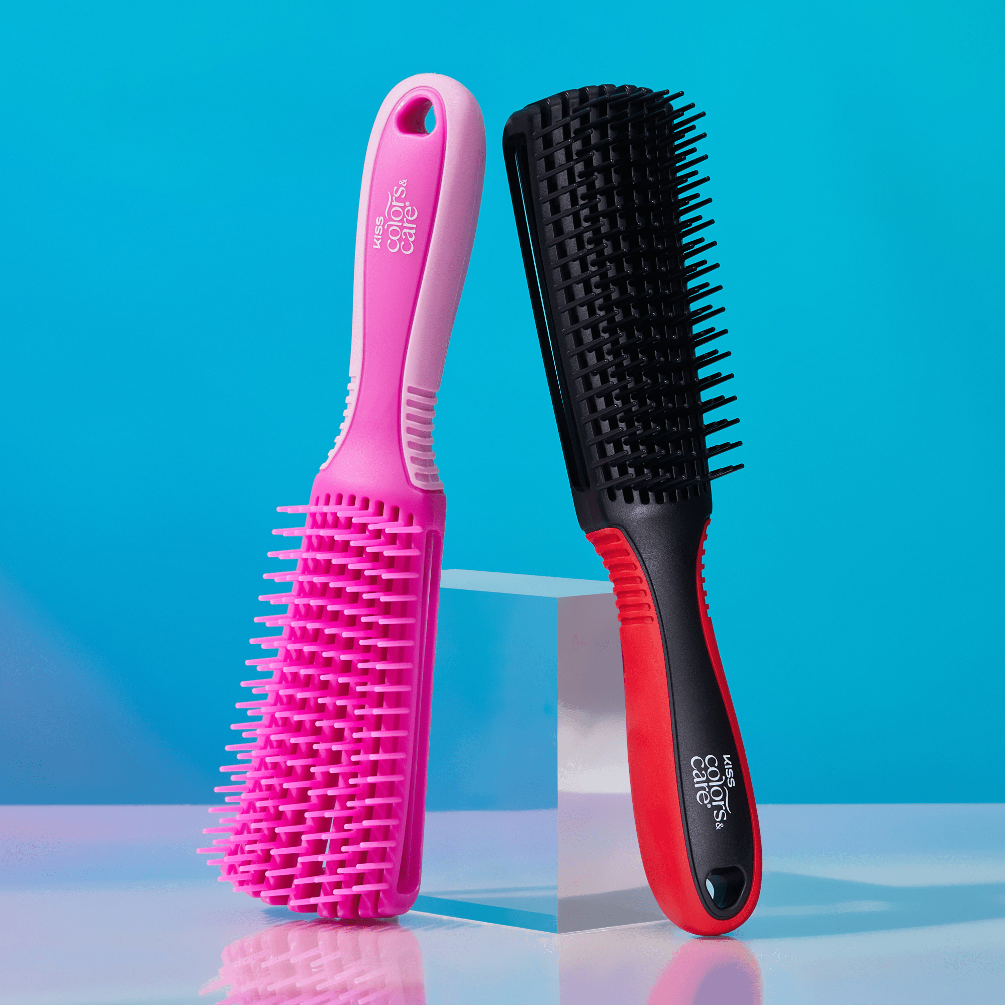 KISS Glide & Define Detangling Brush - Thumbnail 2