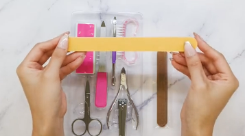 KISS All-in-One Professional Nail Salon DIY Travel Manicure Kit KISS All-in-One Professional Nail Salon DIY Travel Manicure Kit
