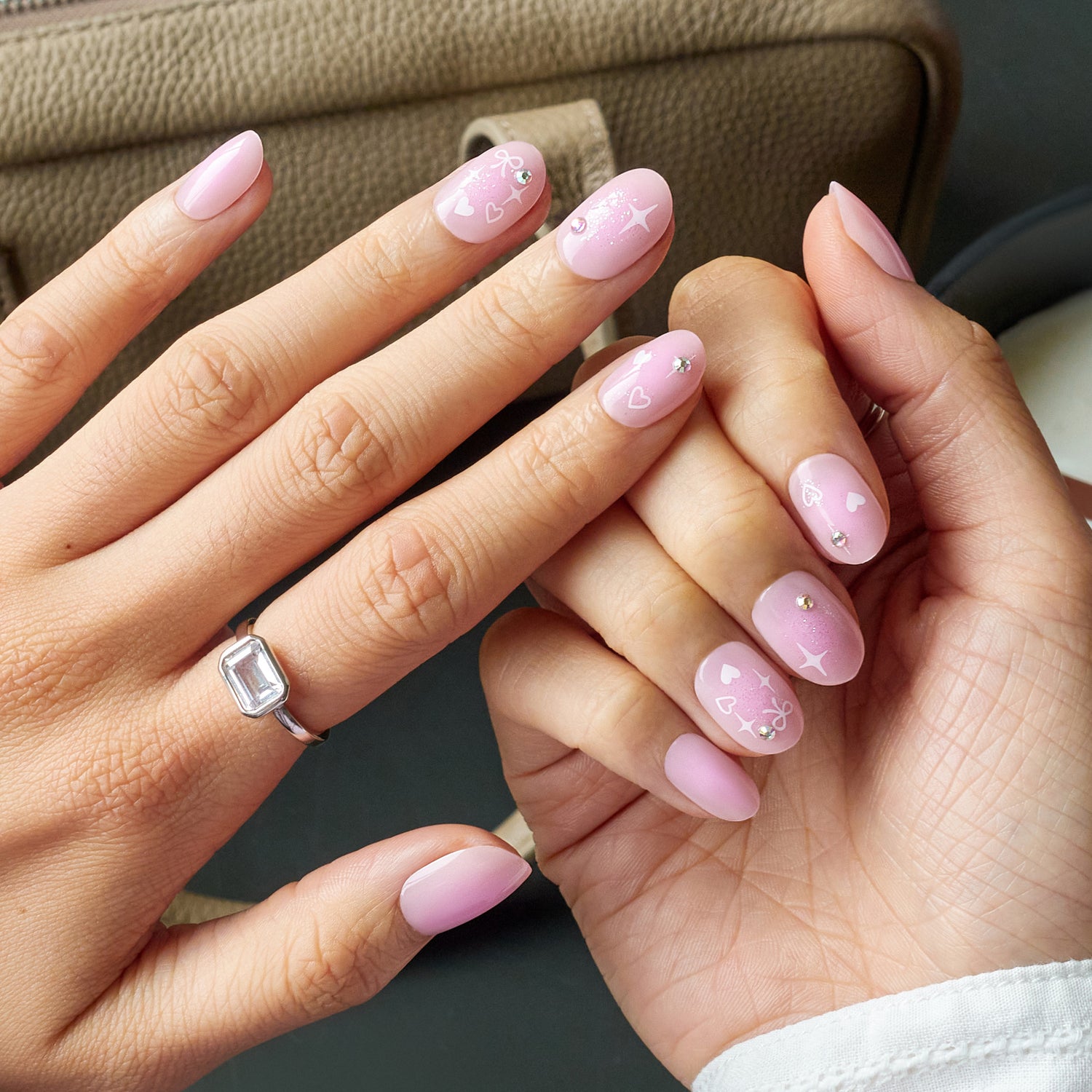 KISS LOVE Design Press On Glue Nails - Love Ever After